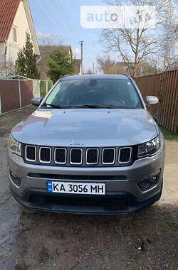 Внедорожник / Кроссовер Jeep Compass 2020 в Киеве