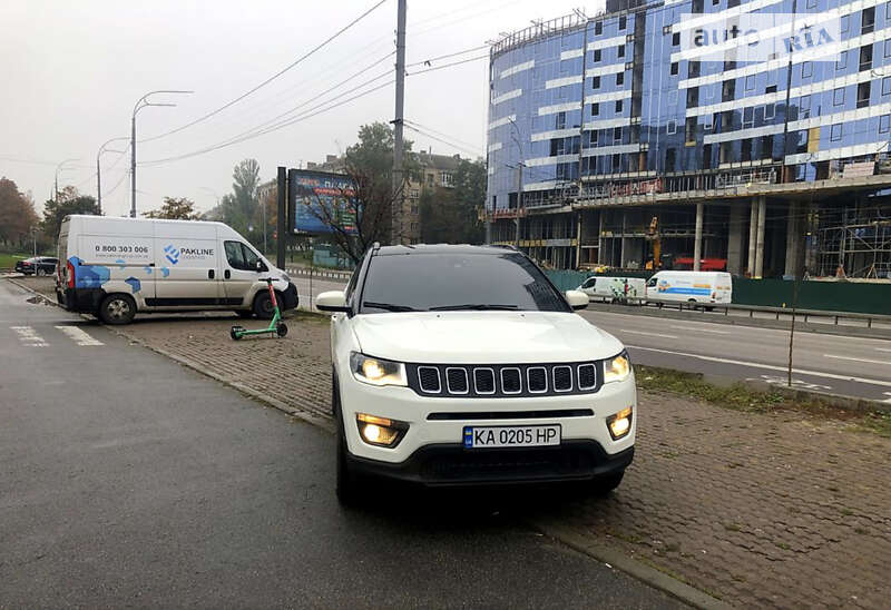 Внедорожник / Кроссовер Jeep Compass 2019 в Львове