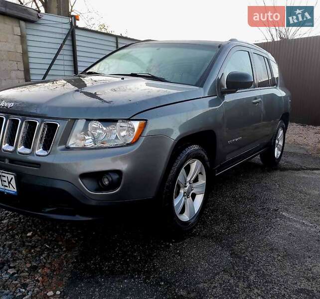 Позашляховик / Кросовер Jeep Compass 2013 в Чернігові фото 5 Позашляховик / Кросовер Jeep Compass 2013 в Чернігові