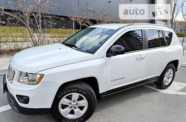 Позашляховик / Кросовер Jeep Compass 2012 в Києві