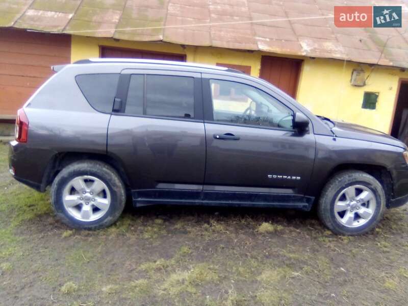 Внедорожник / Кроссовер Jeep Compass 2015 в Тлумаче