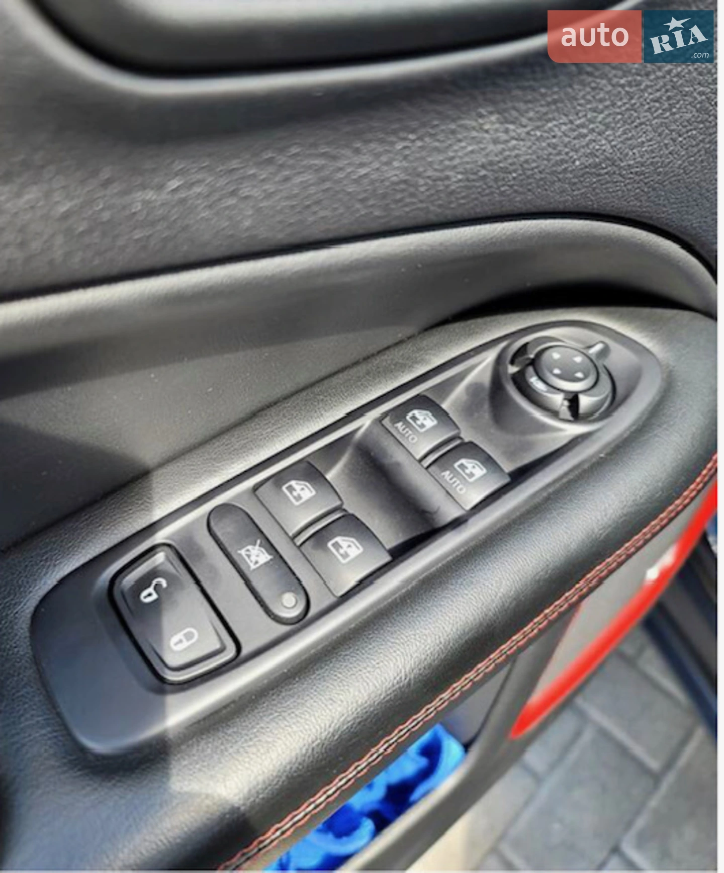 2019 Jeep Compass - мініатюра 31