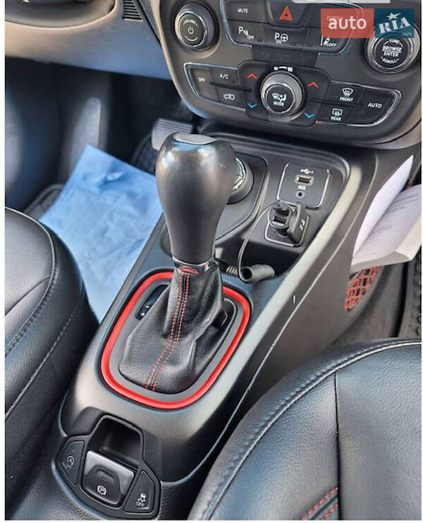 Внедорожник / Кроссовер Jeep Compass 2019 в Запорожье