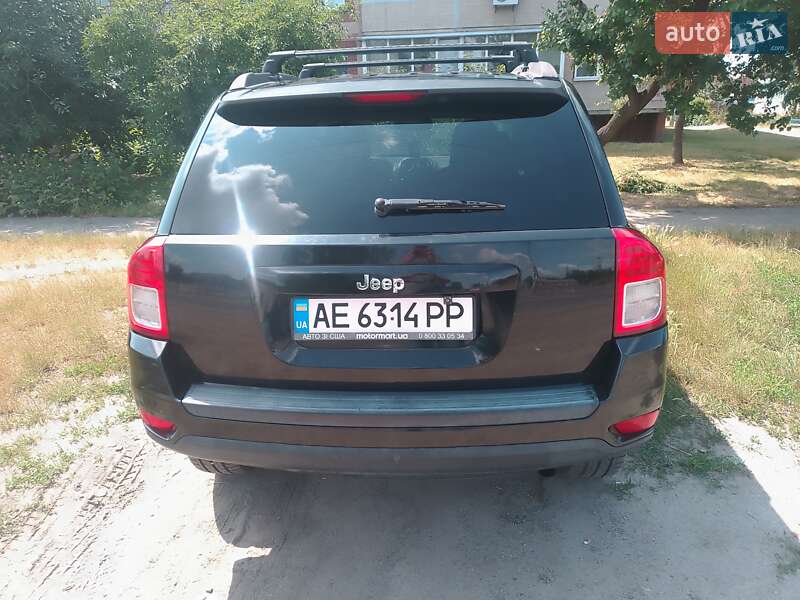 Внедорожник / Кроссовер Jeep Compass 2011 в Харькове