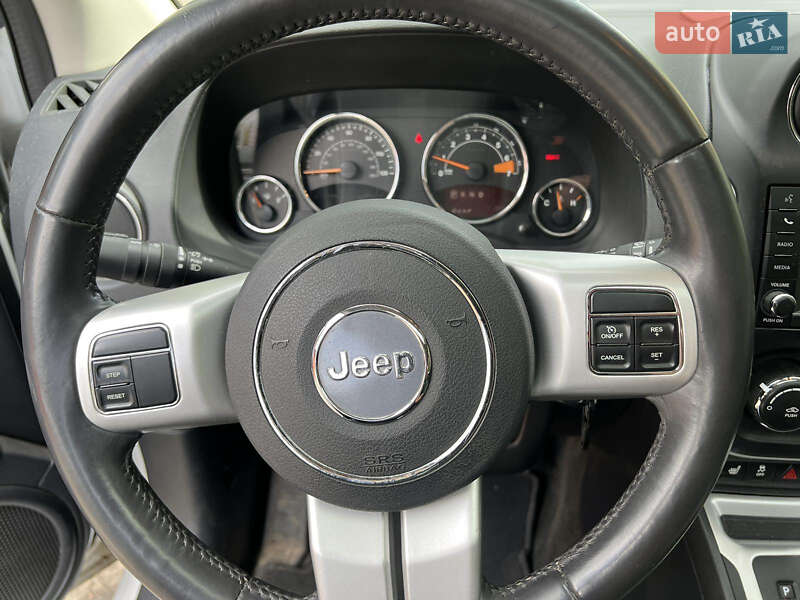 Позашляховик / Кросовер Jeep Compass 2016 в Києві