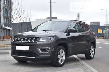 Внедорожник / Кроссовер Jeep Compass 2017 в Киеве