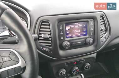 Позашляховик / Кросовер Jeep Compass 2017 в Володарці