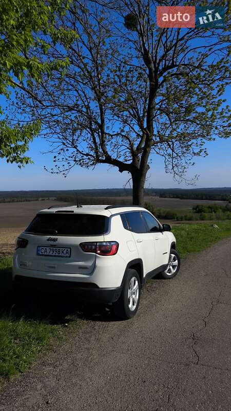 Позашляховик / Кросовер Jeep Compass 2017 в Черкасах