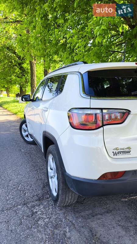 Позашляховик / Кросовер Jeep Compass 2017 в Черкасах