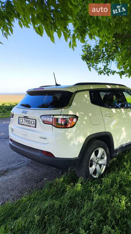 Позашляховик / Кросовер Jeep Compass 2017 в Черкасах