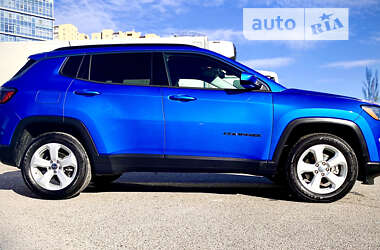 Внедорожник / Кроссовер Jeep Compass 2020 в Киеве