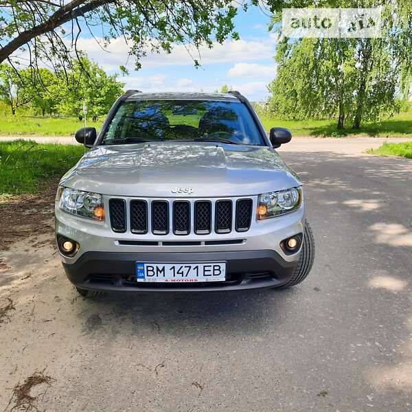 Внедорожник / Кроссовер Jeep Compass 2015 в Шостке