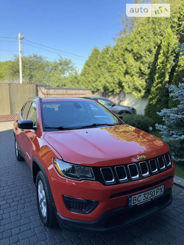 Внедорожник / Кроссовер Jeep Compass 2017 в Львове