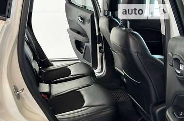 Внедорожник / Кроссовер Jeep Compass 2018 в 