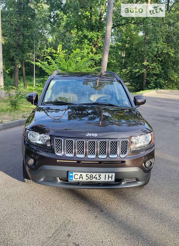 Внедорожник / Кроссовер Jeep Compass 2014 в Черкассах
