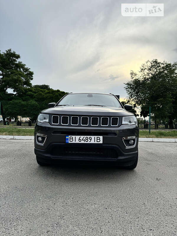 Внедорожник / Кроссовер Jeep Compass 2017 в Виннице