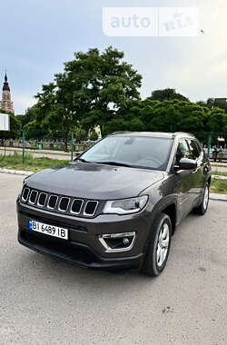Внедорожник / Кроссовер Jeep Compass 2017 в 