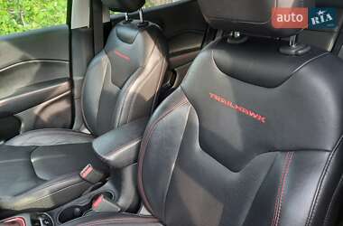 Внедорожник / Кроссовер Jeep Compass 2017 в Дубно