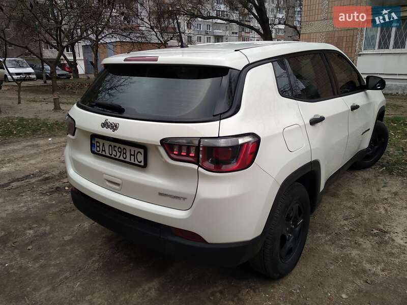 Внедорожник / Кроссовер Jeep Compass 2017 в Александрие фото 5 Внедорожник / Кроссовер Jeep Compass 2017 в Александрие