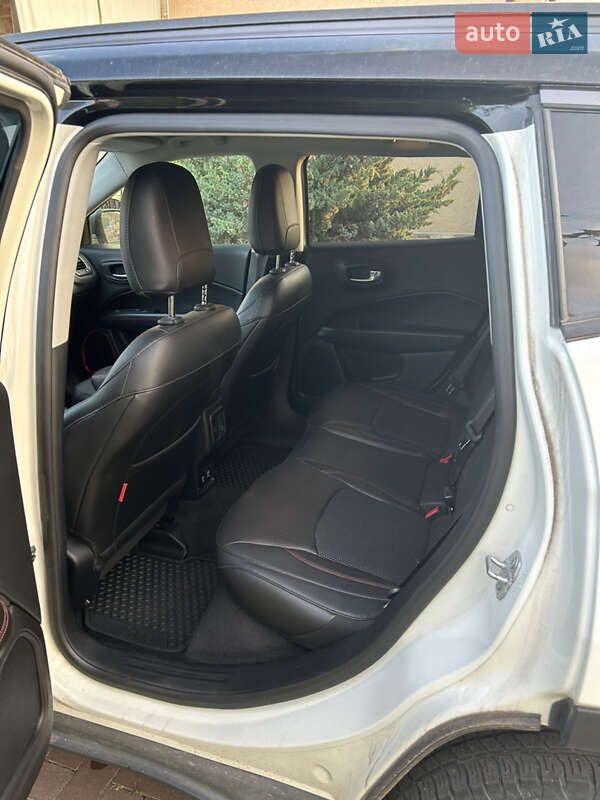 Позашляховик / Кросовер Jeep Compass 2017 в Полтаві фото 15 Позашляховик / Кросовер Jeep Compass 2017 в Полтаві