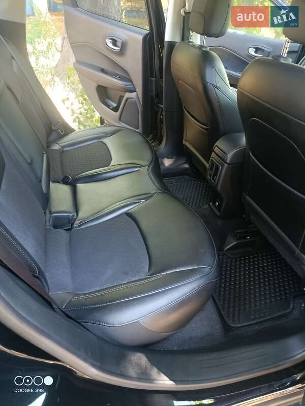 Позашляховик / Кросовер Jeep Compass 2019 в Дніпрі