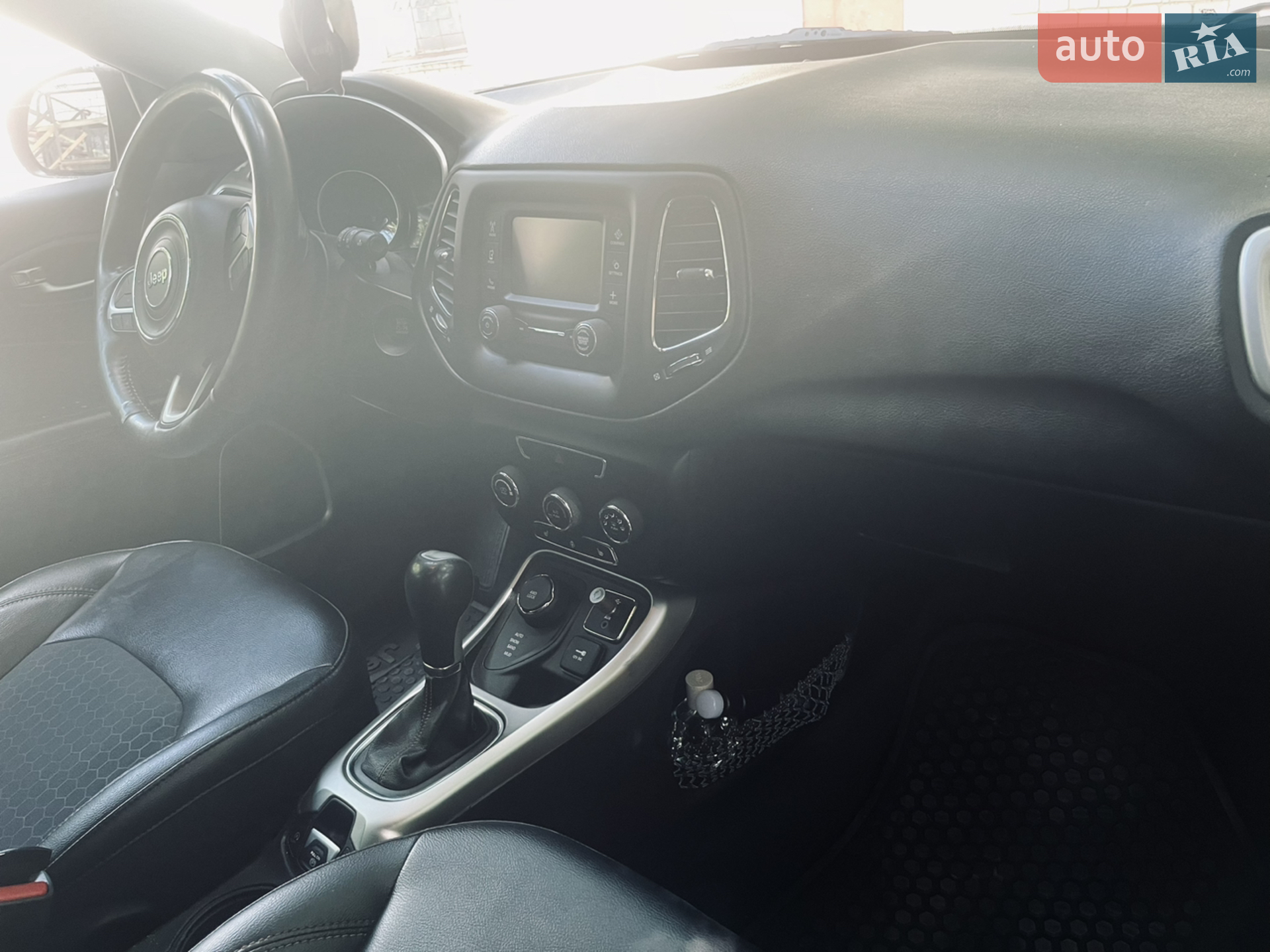 2017 Jeep Compass - мініатюра 27
