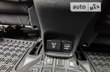 Внедорожник / Кроссовер Jeep Compass 2019 в 