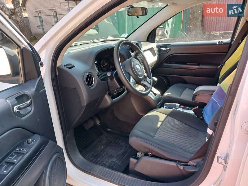 Внедорожник / Кроссовер Jeep Compass 2013 в Чернигове