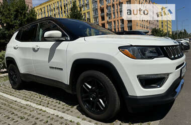 Внедорожник / Кроссовер Jeep Compass 2019 в Киеве