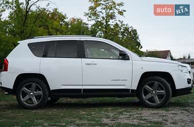 Внедорожник / Кроссовер Jeep Compass 2011 в Черновцах