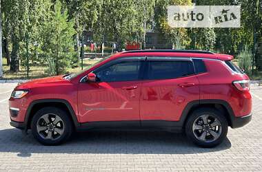 Внедорожник / Кроссовер Jeep Compass 2017 в Киеве