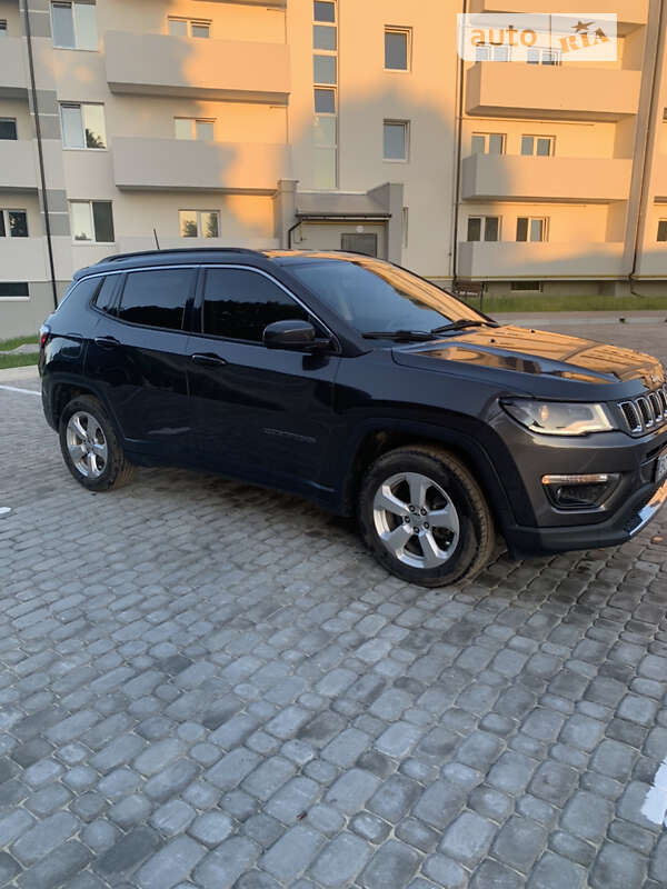 Внедорожник / Кроссовер Jeep Compass 2019 в Львове