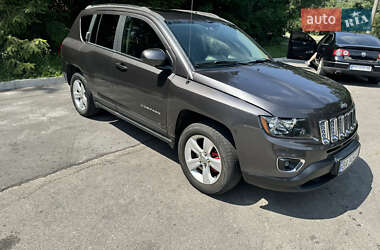Внедорожник / Кроссовер Jeep Compass 2015 в Светловодске
