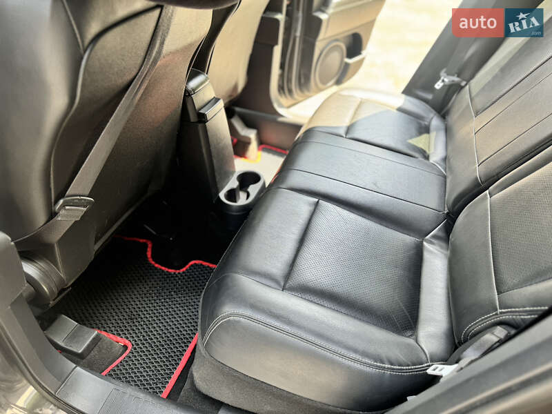 Внедорожник / Кроссовер Jeep Compass 2015 в Светловодске