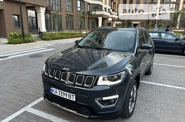 Внедорожник / Кроссовер Jeep Compass 2017 в Киеве