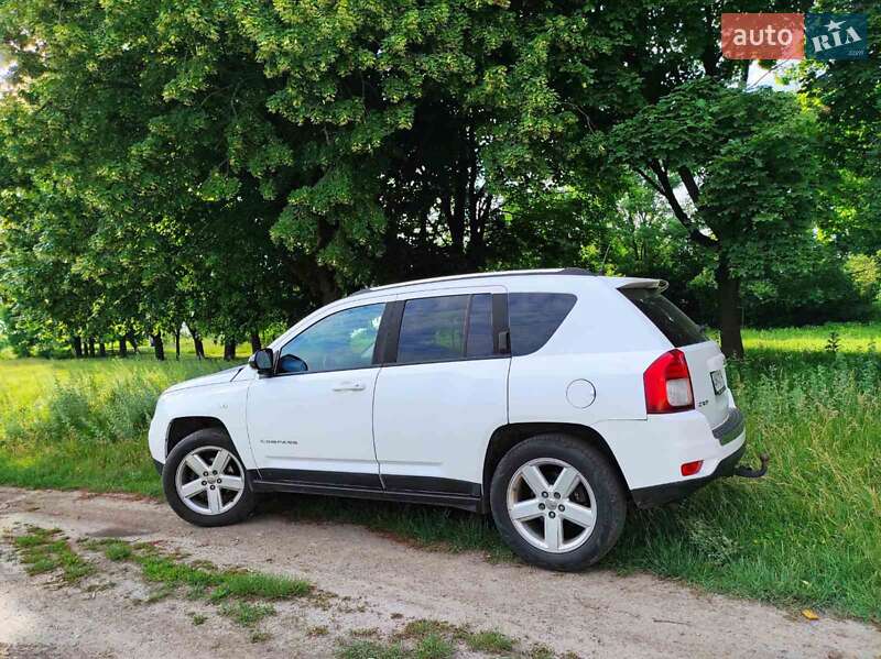 Внедорожник / Кроссовер Jeep Compass 2011 в Житомире