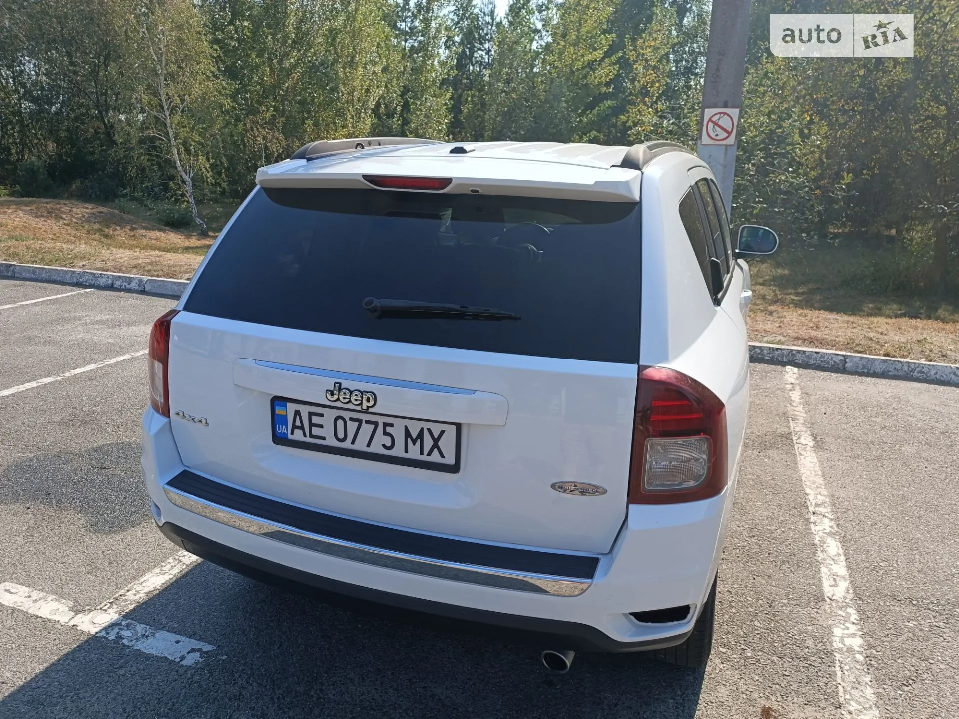 2016 Jeep Compass - мініатюра 8