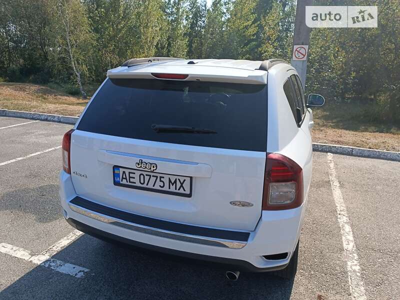 Внедорожник / Кроссовер Jeep Compass 2016 в Киеве фото 8 Внедорожник / Кроссовер Jeep Compass 2016 в Киеве