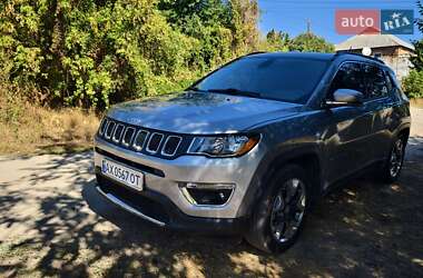 Внедорожник / Кроссовер Jeep Compass 2019 в 