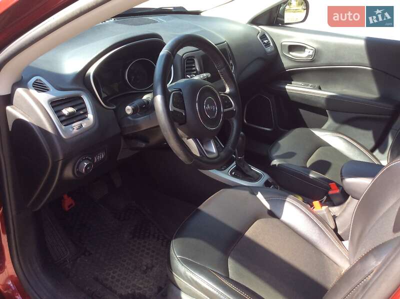 Внедорожник / Кроссовер Jeep Compass 2020 в Березане