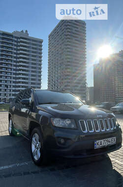 Внедорожник / Кроссовер Jeep Compass 2013 в Вышгороде