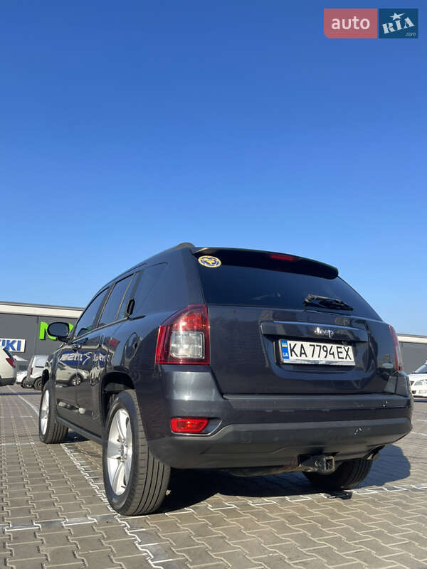 Внедорожник / Кроссовер Jeep Compass 2013 в Вышгороде