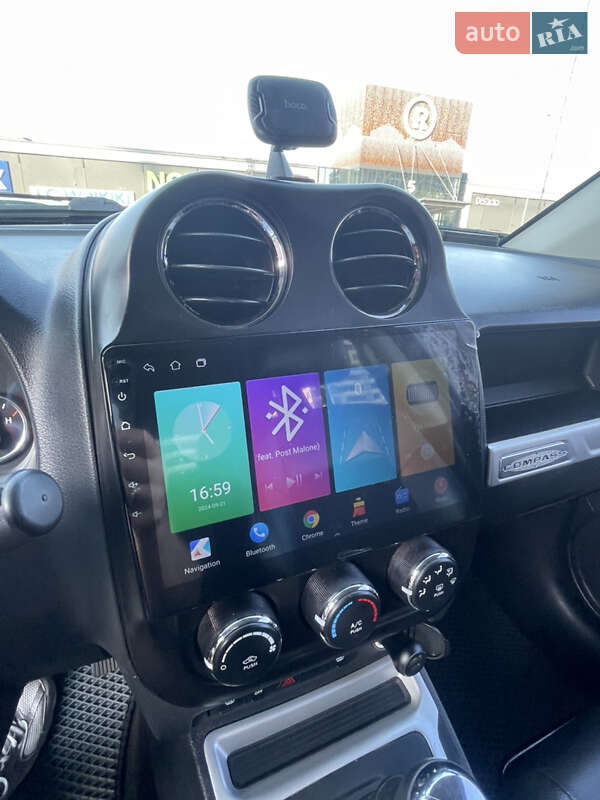 Внедорожник / Кроссовер Jeep Compass 2013 в Вышгороде