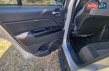 Внедорожник / Кроссовер Jeep Compass 2012 в Днепре