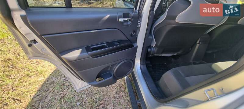 Позашляховик / Кросовер Jeep Compass 2012 в Дніпрі