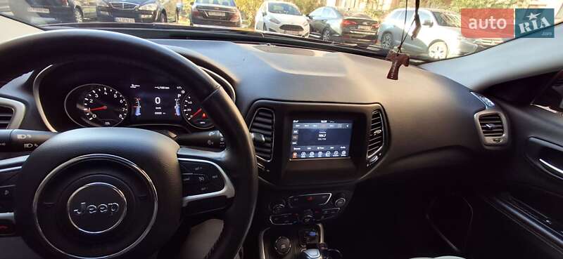 Внедорожник / Кроссовер Jeep Compass 2018 в Ивано-Франковске фото 28 Внедорожник / Кроссовер Jeep Compass 2018 в Ивано-Франковске