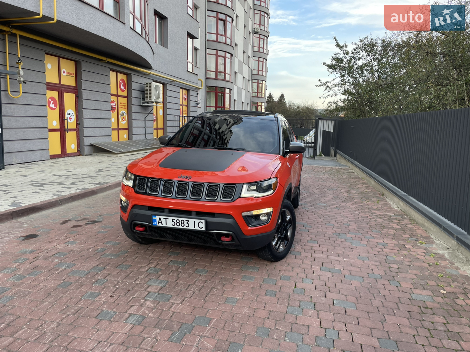 2018 Jeep Compass - мініатюра 2