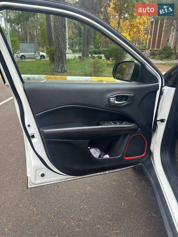 Позашляховик / Кросовер Jeep Compass 2017 в Ворзелі