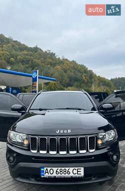 Внедорожник / Кроссовер Jeep Compass 2016 в Киеве