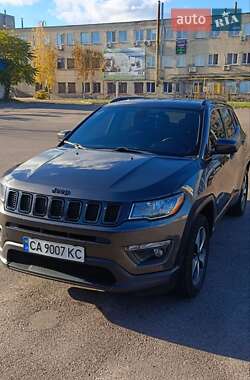 Внедорожник / Кроссовер Jeep Compass 2017 в Черкассах